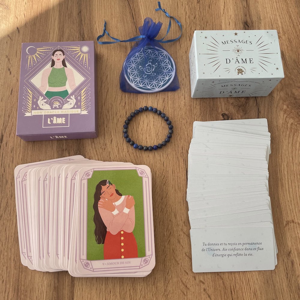 Coffret âme : Boite Message d'âmes + Mon oracle magique + Bracelet Lapi Lazulli + 2 méditations + 2 exercices pour recevoir un message d'âme